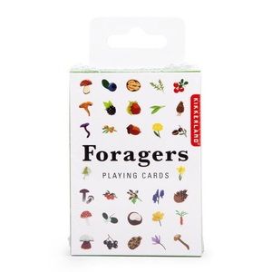 Foragers playing cards 🍄🌱🍓🃏